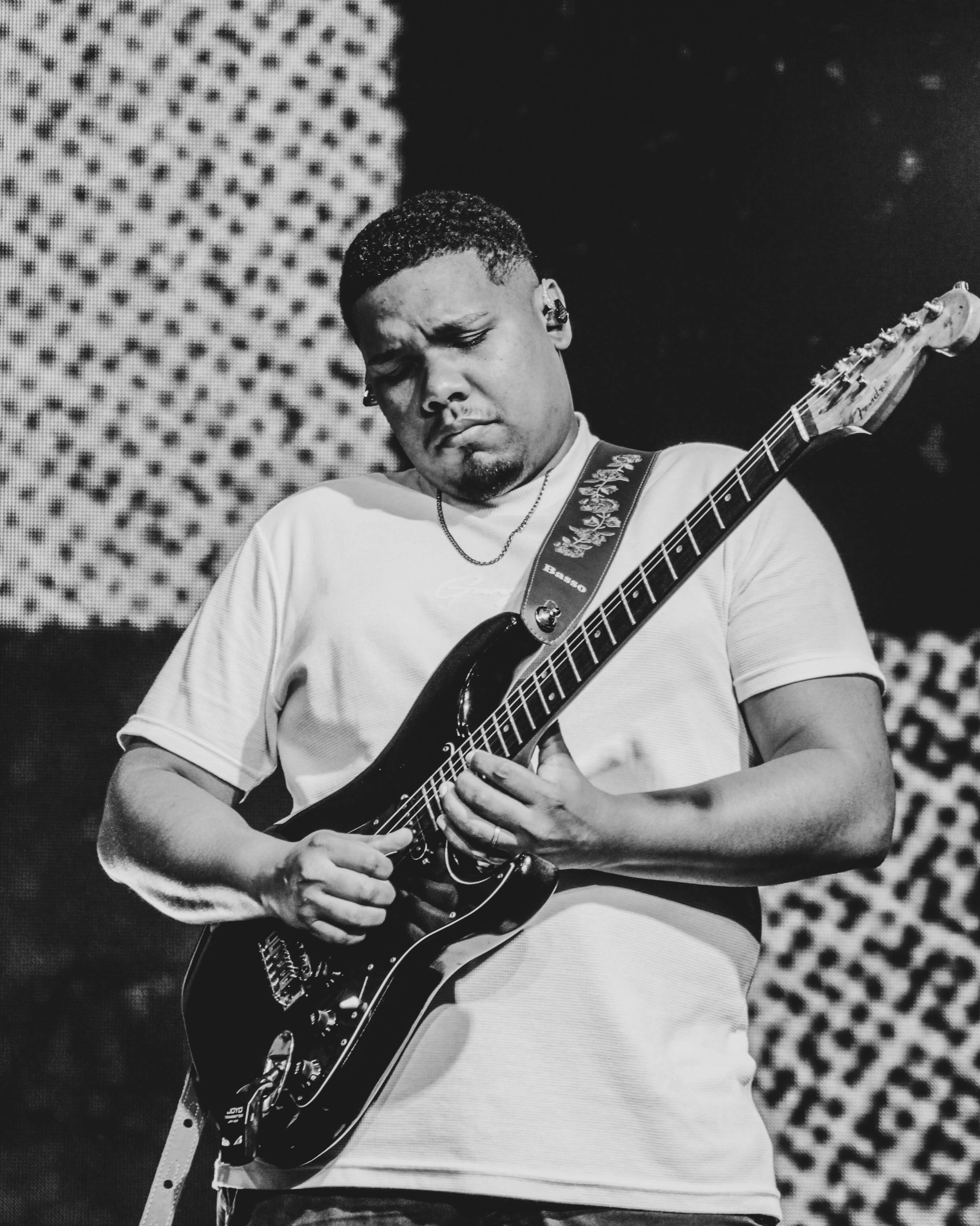 Guitarrista no Culto